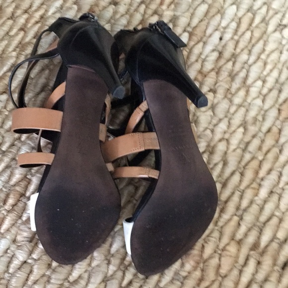 Vera Wang Hinda Colorblock Heels - Picture 6 of 8